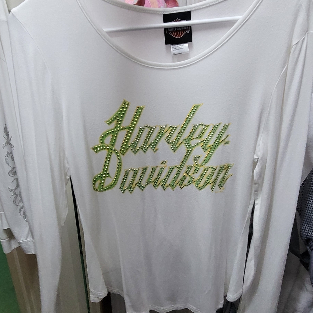 Harley-Davidson White and Green Long Sleeve Tee